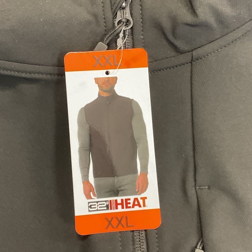 32 Degrees Men's Black Vest